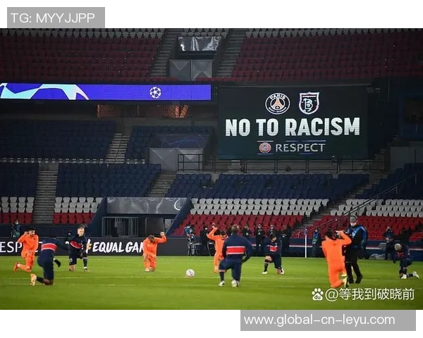 英超焦点战纽卡斯尔对阵狼队双方争夺激烈前景引人关注